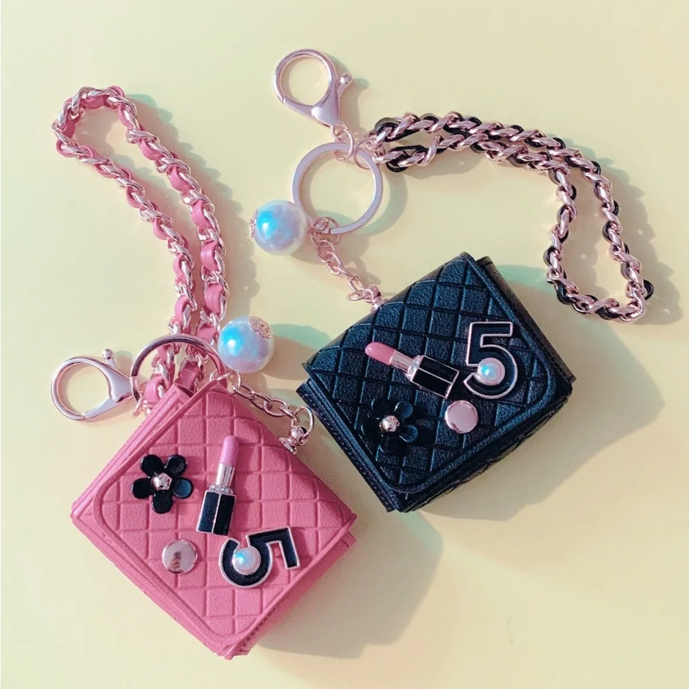 🟠 VIRAL Chanel-style Keychain/Car-key holder/Bag Charm - Picture 1 of 3